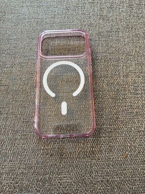 I Phone 17 Pro Mag safe case pink